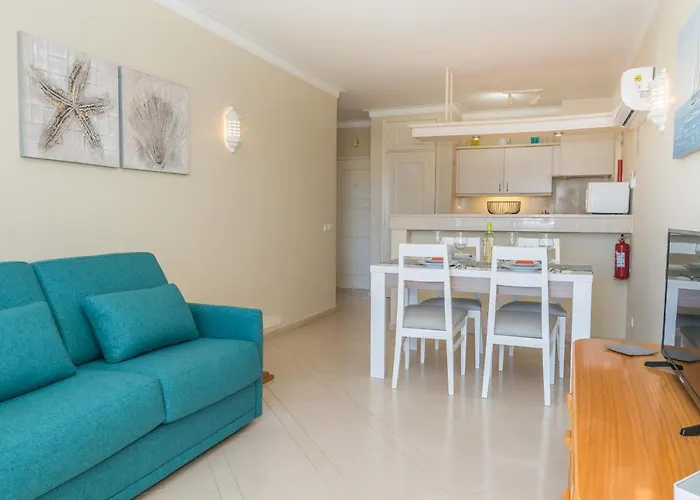One Bedroom Sea View Clube Rio